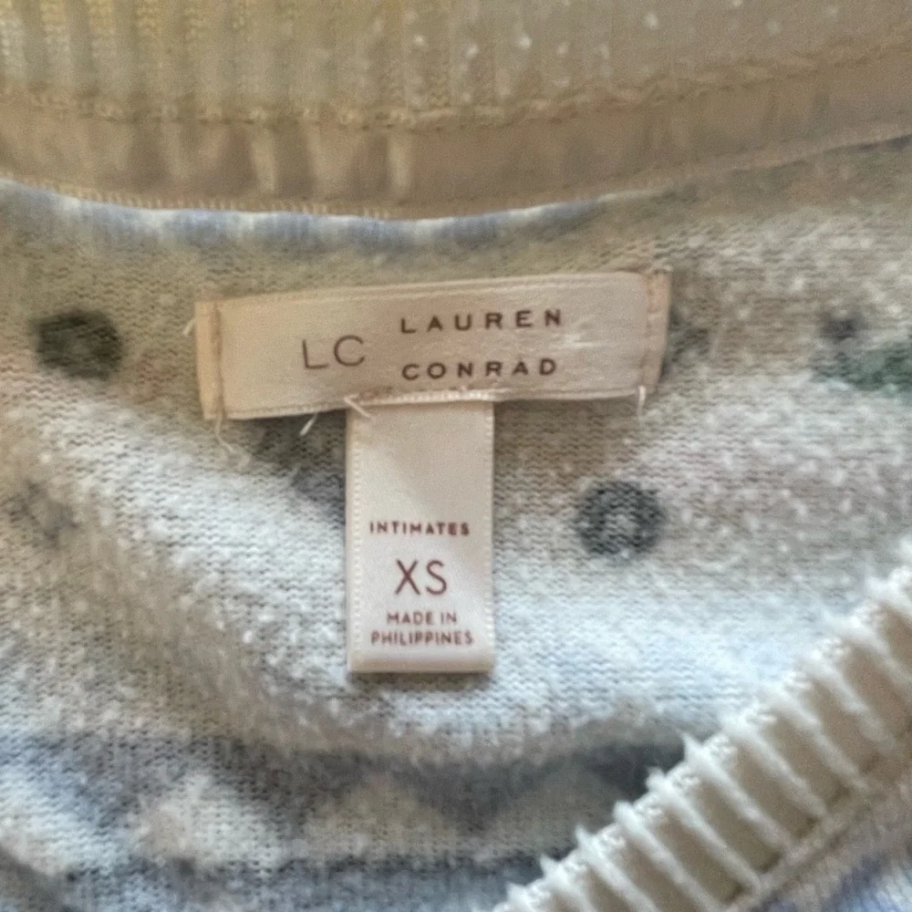 Lauren Conrad Intimates Long Sleeve Top Blue White Pink Design Women’s XS